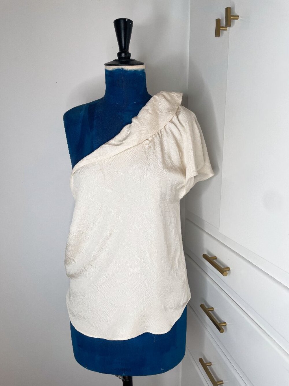 NWT Rachel Comey Cream “Roulette” One-Shoulder Top